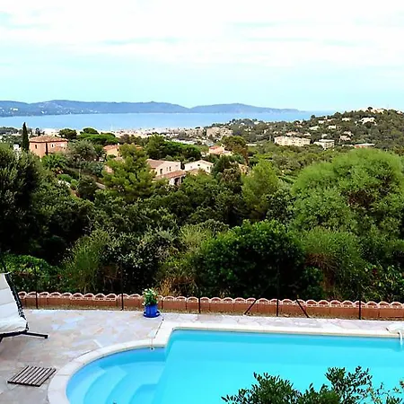 Cavalaire-sur-mer Sleeps 10 Pool Wifi *