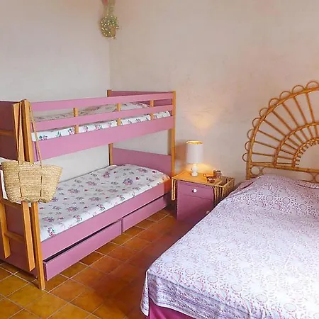 Holiday home Cavalaire-sur-mer Sleeps 10 Pool Wifi Cavalaire-sur-Mer
