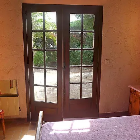 Cavalaire-sur-mer Sleeps 10 Pool Wifi Holiday home