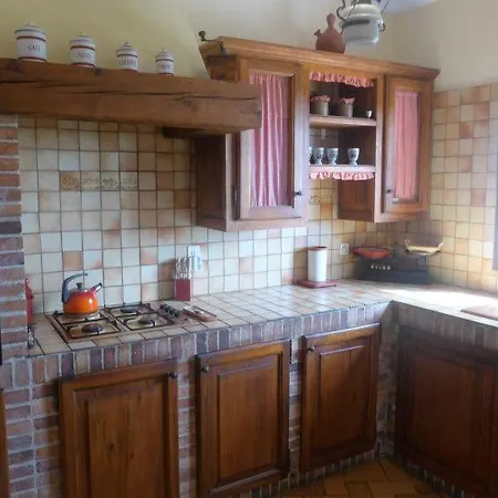 Cavalaire-sur-mer Sleeps 10 Pool Wifi